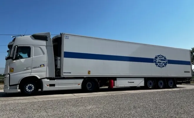 Véhicules de transport longue distance à Hilsenheim, Hilsenheim, Transports BLEGER